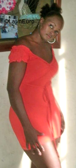 Date this exotic Colombia girl Solany from Cali CO24711