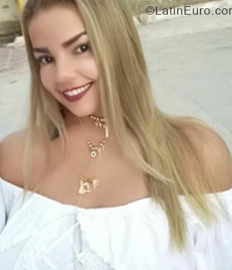 Date this good-looking Colombia girl Elba from Santa Marta CO24724