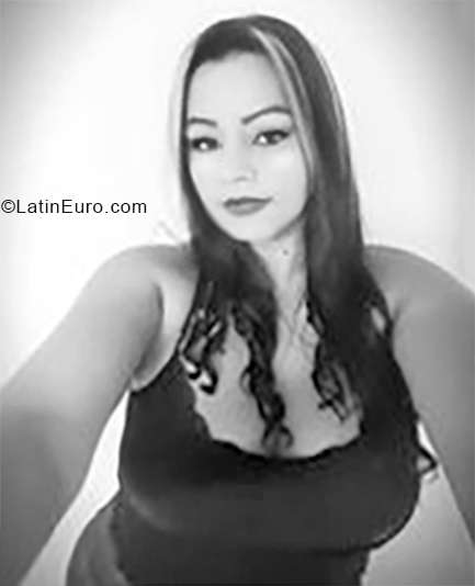 Date this young Colombia girl Girlie from Medellin CO24893