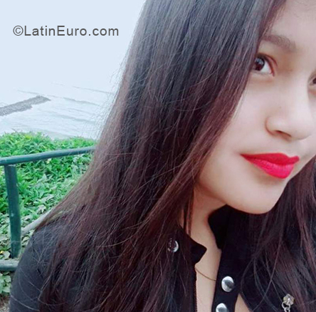 Date this foxy Peru girl Leticia from Trujillo PE1352