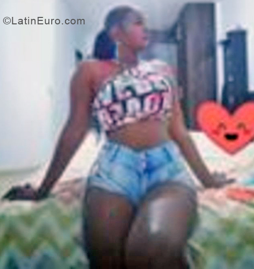 Date this fun Colombia girl Leidy from Quibdo CO25001
