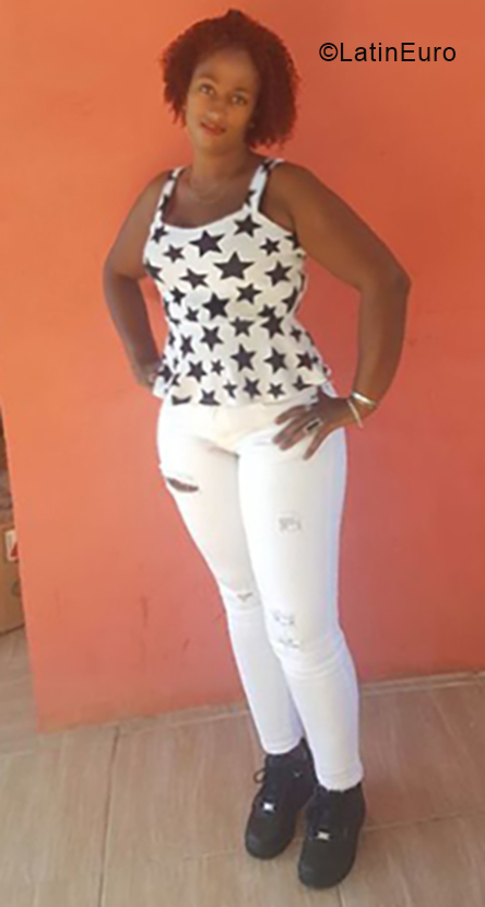 Date this voluptuous Dominican Republic girl Ysamar from Gaspar Hernandez DO34274