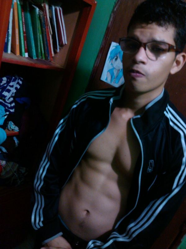 Date this athletic Venezuela man Andri from Caracas VE2214
