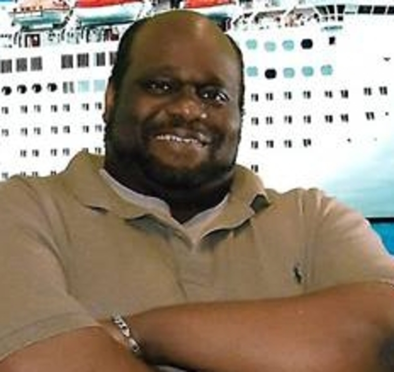 Date this cute United States man Malcolm from AVONDALE ESTATES US19865