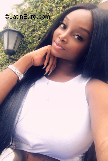 Date this gorgeous Colombia girl AnnyNinaa from Cali CO25138