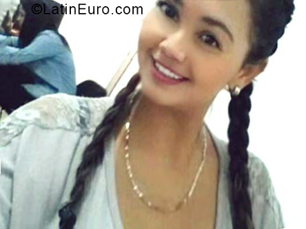 Date this fun Venezuela girl Oriana from Maturin VE2257