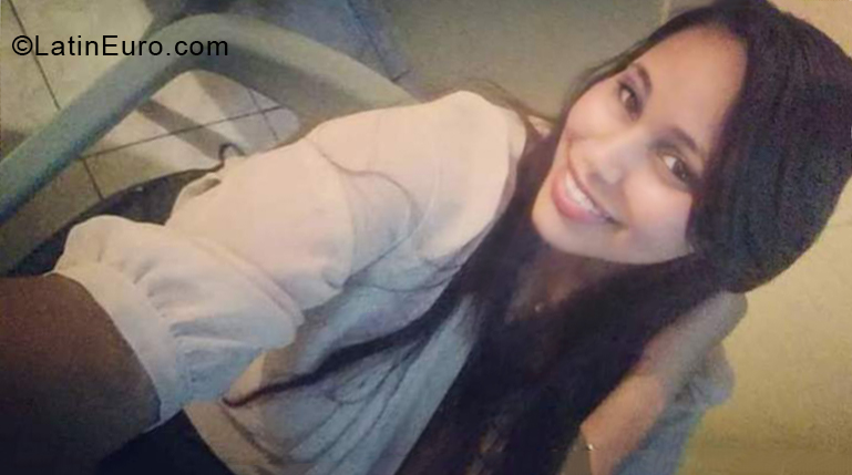 Date this delightful Dominican Republic girl Princesa from Puerto Plata DO34391