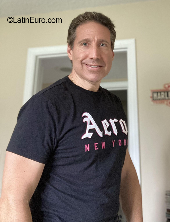 Date this cute United States man Dave from Tallahassee US19890