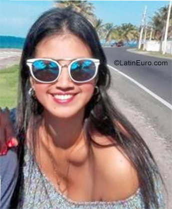 Date this young Colombia girl Aleidys from Barranquilla CO25314