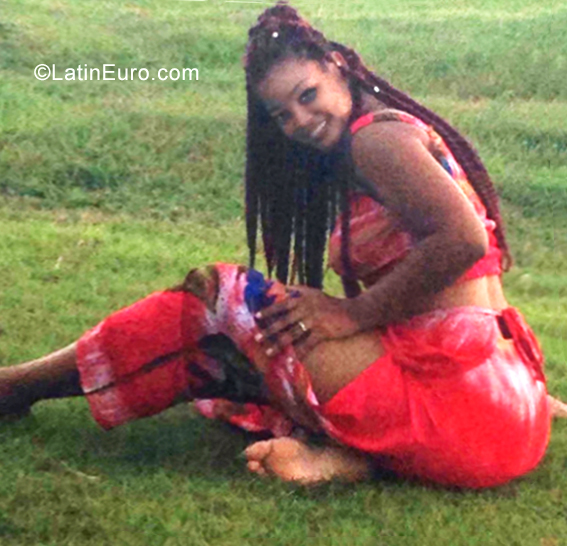 Date this sensual Dominican Republic girl Ivelisse from Santo Domingo DO34741