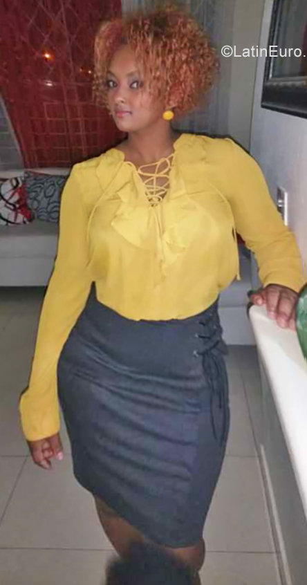 Date this nice looking Dominican Republic girl Flor from Higuey DO34818