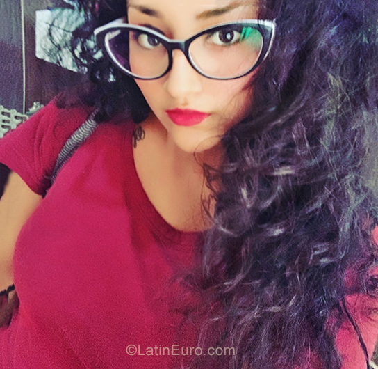 Date this exotic Peru girl Silvana from Peru PE1397