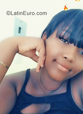 Date this fun Dominican Republic girl Ana from Juan Dolio DO35174