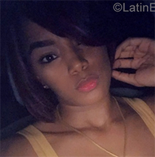 Date this nice looking Dominican Republic girl Smalin from Santo Domingo DO35224