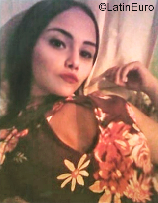Date this charming Mexico girl Cristina from Mexico City MX1649