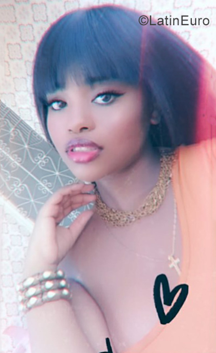 Date this tall Brazil girl Leticia from Rio De Janeiro BR10853