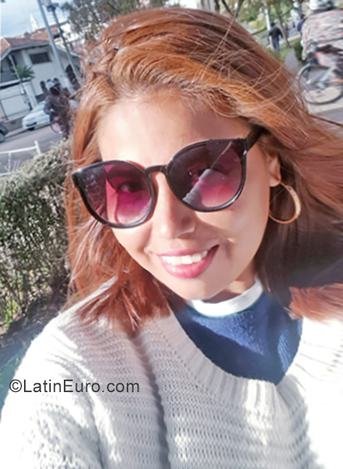 Date this funny Ecuador girl Karol from Guayaquil EC339