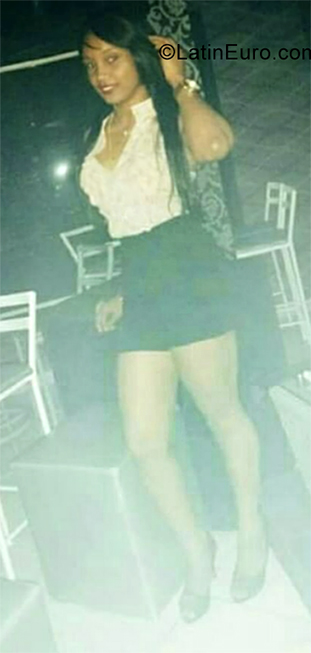 Date this delightful Dominican Republic girl Eridania from Santiago DO35709