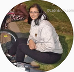 voluptuous Colombia girl Yeraldin from Bogota CO26005