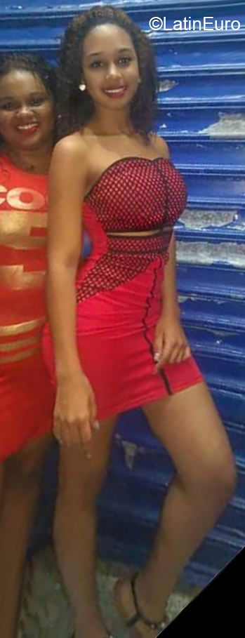Date this delightful Dominican Republic girl EEslenia from Santiago DO36279