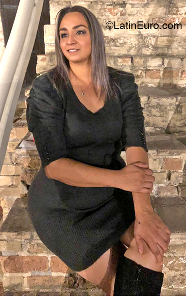 Date this hot Mexico girl Connie from Matamoros MX1689