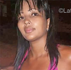 Date this hard body Colombia girl Arleth from Cartagena CO26114