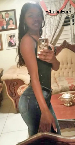Date this funny Dominican Republic girl Marisol from Santo Domingo DO36216