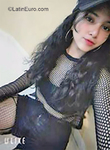 good-looking Venezuela girl Rina from Caracas VE2819