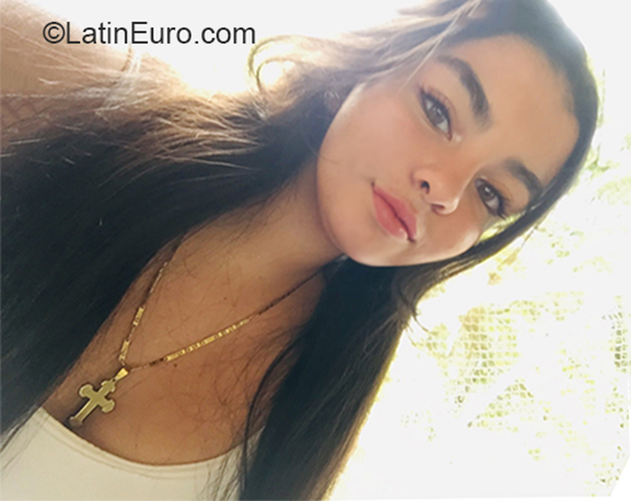 Date this delightful Colombia girl Paula Andrea from Medellin CO26368