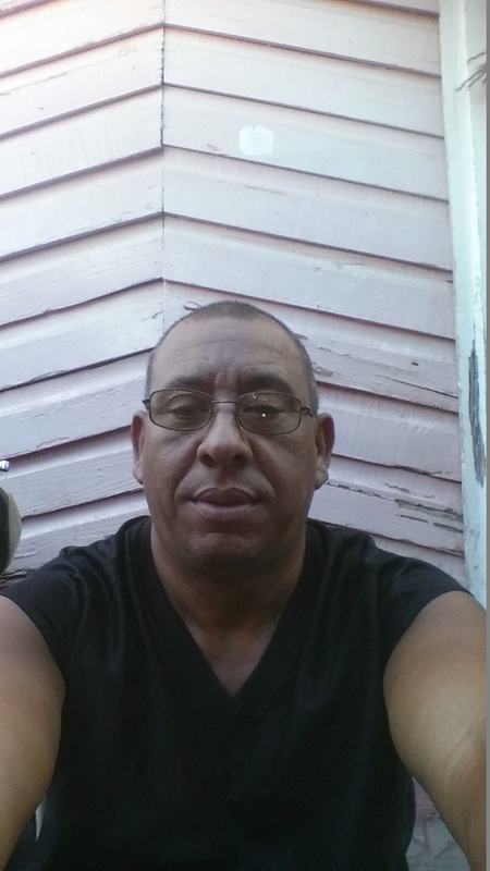 Date this happy Dominican Republic man Pujols from Azua DO36845