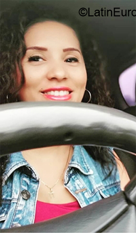 Date this lovely Panama girl Linda Michelle from Panama PA1178