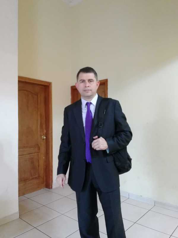 Date this delightful Honduras man Riperbet from Tegucigalpa HN2744