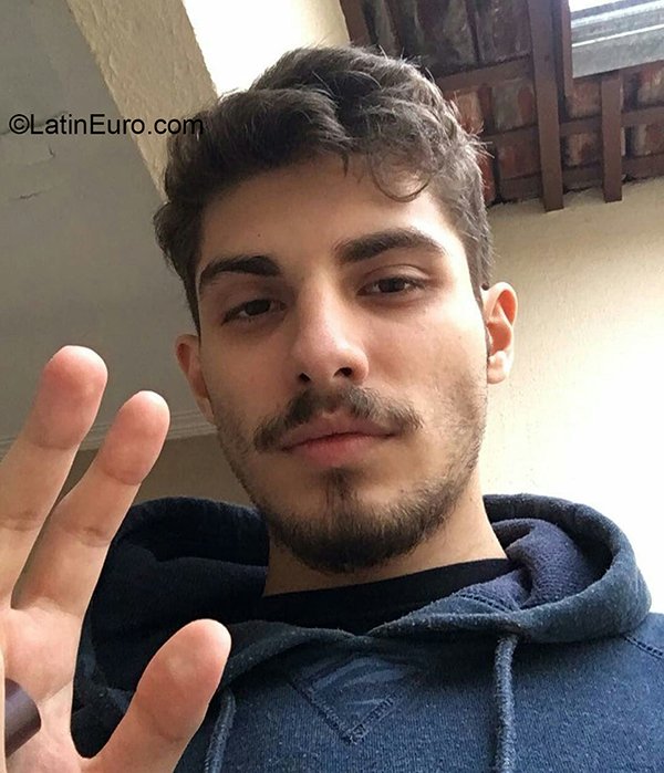 Date this passionate United States man Paul from Los Angles US20630