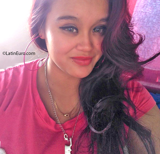 Date this lovely Colombia girl Lina from Palmira CO26946