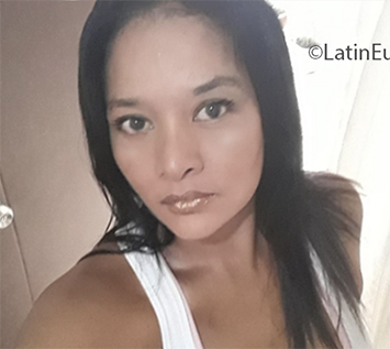 Date this pretty Colombia girl Any from Cali CO26965