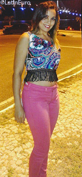 Date this delightful Brazil girl Larissa from Belo Horizonte BR11371