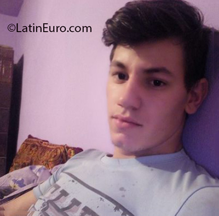 Date this fun Panama man Ranel from Panama City PA1191