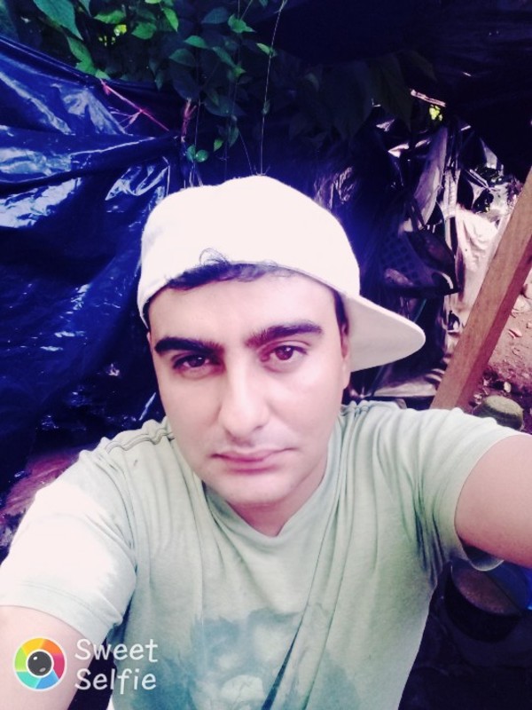 Date this pretty Guatemala man Benigno from Guatemala GT127