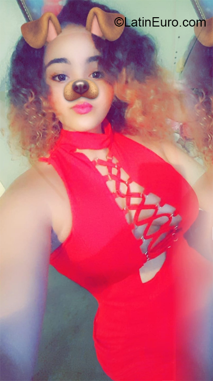 Date this tall Dominican Republic girl Anyi from Santo Domingo DO38061