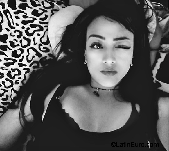 Date this gorgeous Colombia girl Elizabeth from Medellin CO27357