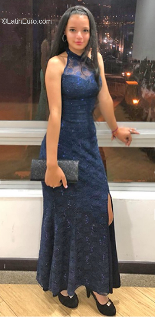 Date this exotic Colombia girl Brigitte from Soacha CO27361