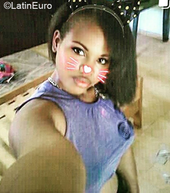 Date this fun Venezuela girl Yurva from Margarita Island VE3201
