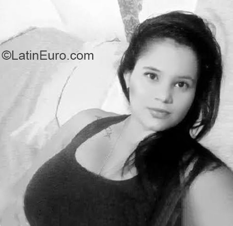 Date this passionate Colombia girl Ana from Bucaramanga CO27382