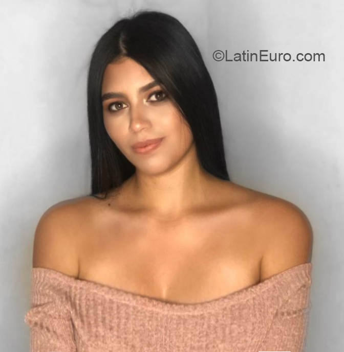 Date this delightful Venezuela girl Daniela from Trujillo VE3209