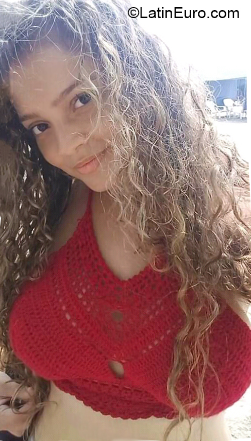 Date this charming Colombia girl Marcela from Barranquilla CO27516