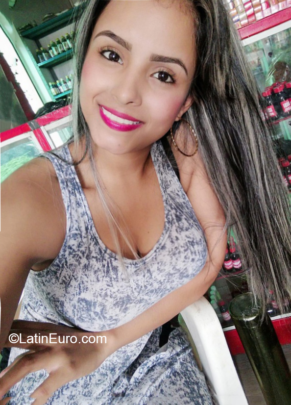 Date this passionate Colombia girl Sandra medina from Villavicencio CO27544