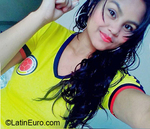 georgeous Colombia girl Linet from Bogota CO27587