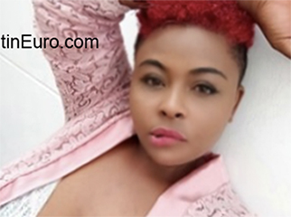 Date this sensual Colombia girl Michel from Medellin CO27602