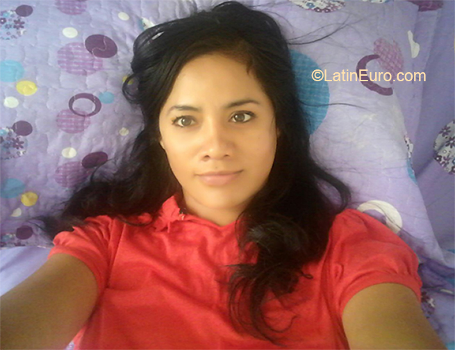 Date this hot Peru girl Asuka from Lima PE1575
