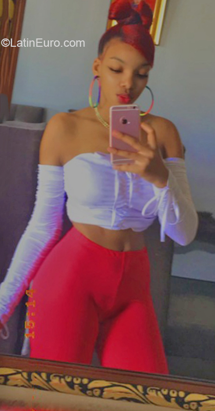 Date this good-looking Dominican Republic girl Yafreisy from Santo Domingo DO38334